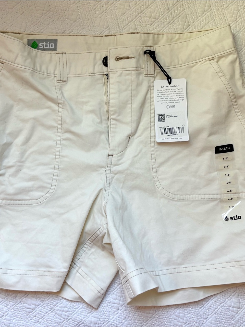 Stio Women’s Cream Shorts